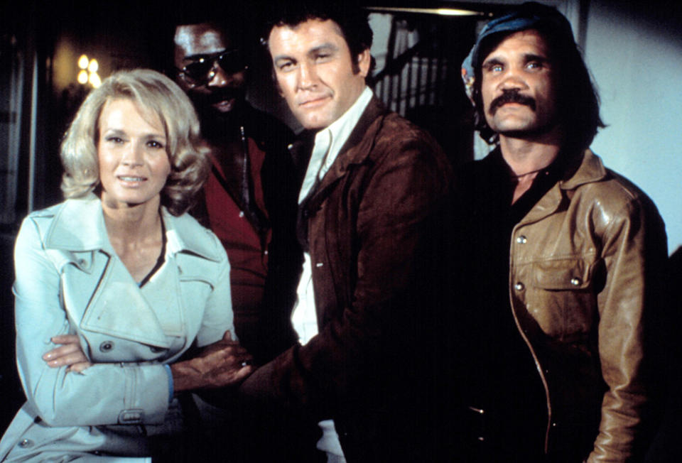 POLICE WOMAN, Angie Dickinson, Ed Bernard, Earl Holliman, Charles Dierkop