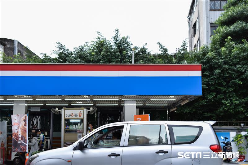 台灣中油宣布，汽、柴油每公升將各自調漲0.2元。（圖／資料照）