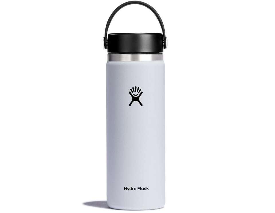 Hydro Flask Wide Mouth Bottle with Flex Cap White 20 oz. (PHOTO: Amazon Singapore)