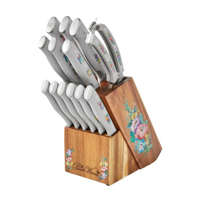 Oprah-Loved HexClad Knife Sets on Sale For Over 50% Off: Shop Now – SheKnows