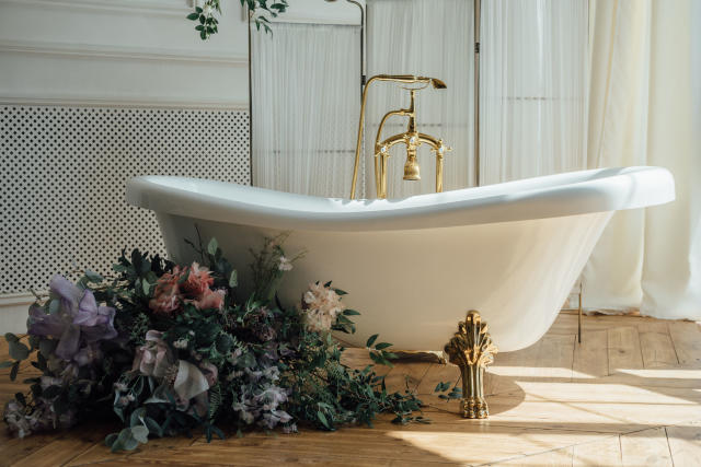 Ditch the bath bombs — here's why you should soak in an Epsom salt bath  instead - Touch To Heal Spa