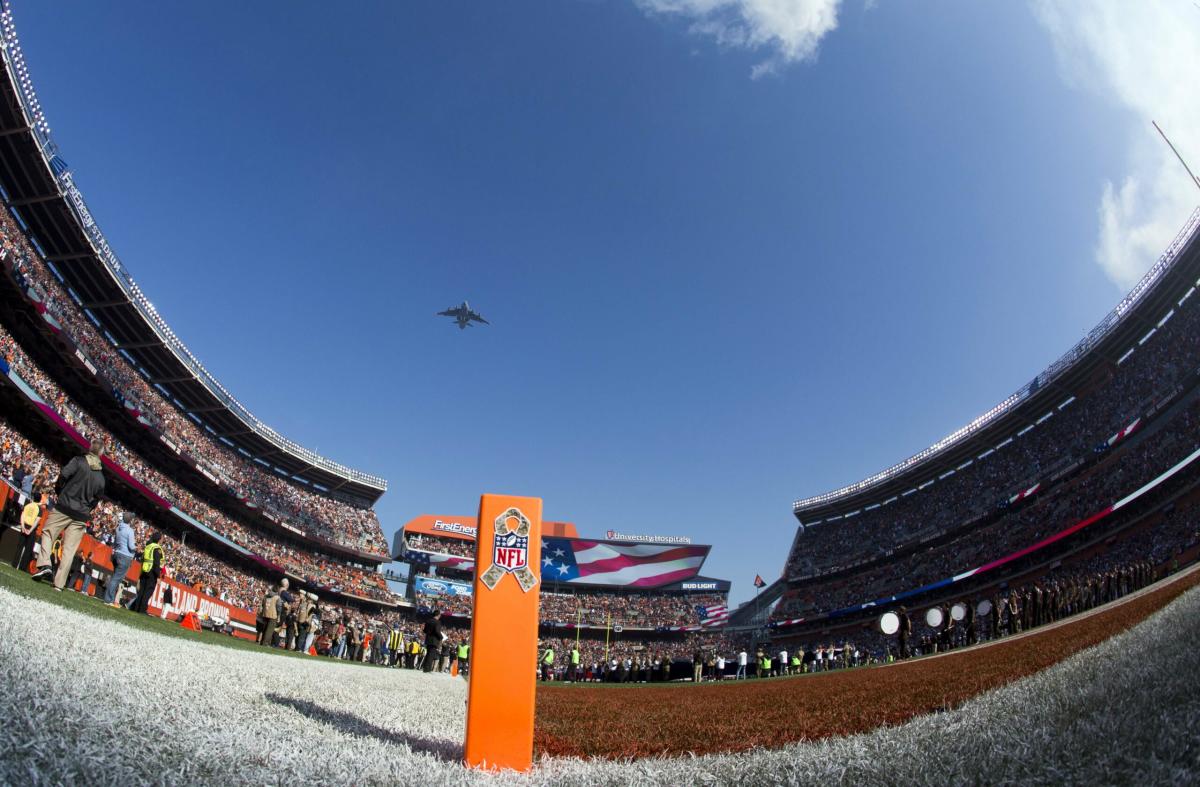 FirstEnergy Stadium: Home of the Cleveland Browns - Sports Where I Am Blog