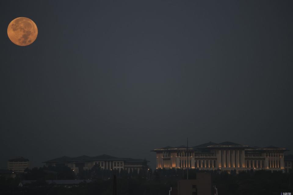<p>Every crater and crack of the moon seemed visible in this snap of the Presidential Complex in Ankara, Turkey.</p>