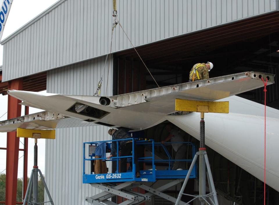 As an FAA repair station, Gulf Air focuses on “high-quality, low-volume maintenance” across the entire L-382 series of airplanes through its 14 CFR Part 145 Repair Station.