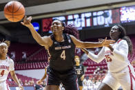 South Carolina forward Aliyah Boston (4) chases a rebound with Alabama forward Ashley Knight (25) pursuing during the first half of an NCAA college basketball game, Sunday, Jan. 5, 2020, in Tuscaloosa, Ala. (AP Photo/Vasha Hunt)