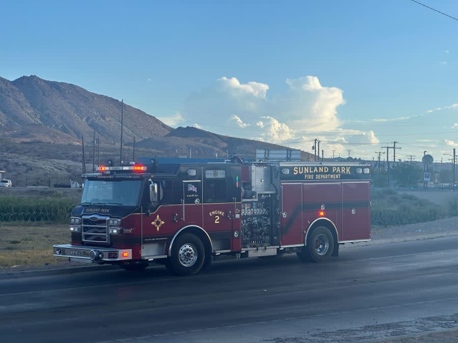 El Paso Fire and Sunland Park Fire on the scene at McNutt and Anapra for a body recovery operation. Photo taken by Santiago Reyes/KTSM