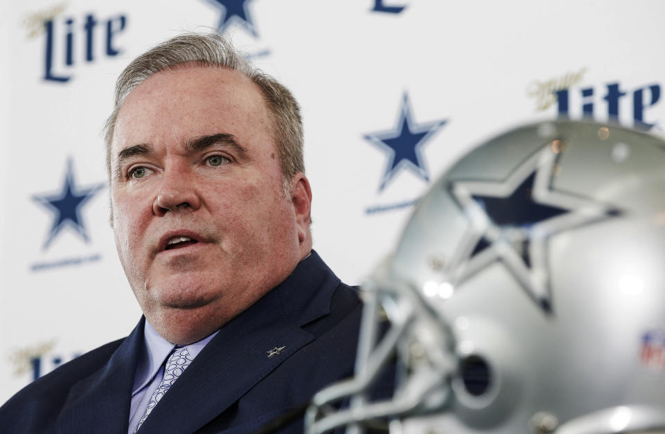 New Dallas Cowboys head coach Mike McCarthy is introduced during a press conference at the Dallas Cowboys headquarters Wednesday, Jan. 8, 2020, in Frisco, Texas. (AP Photo/Brandon Wade)