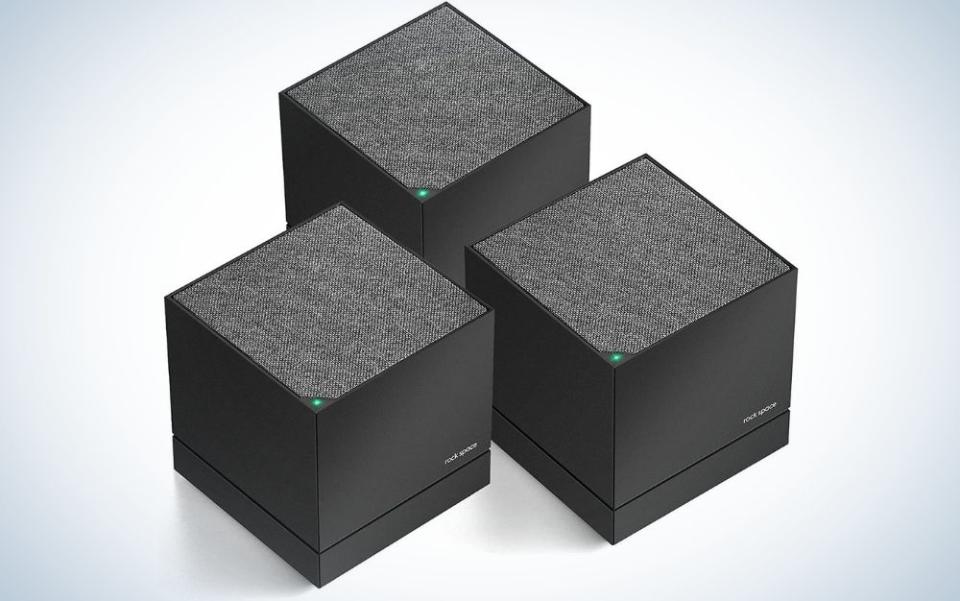 The Rockspace Tri-Band Mesh WiFi System is our pick for the easiest mesh WiFi system to set up.