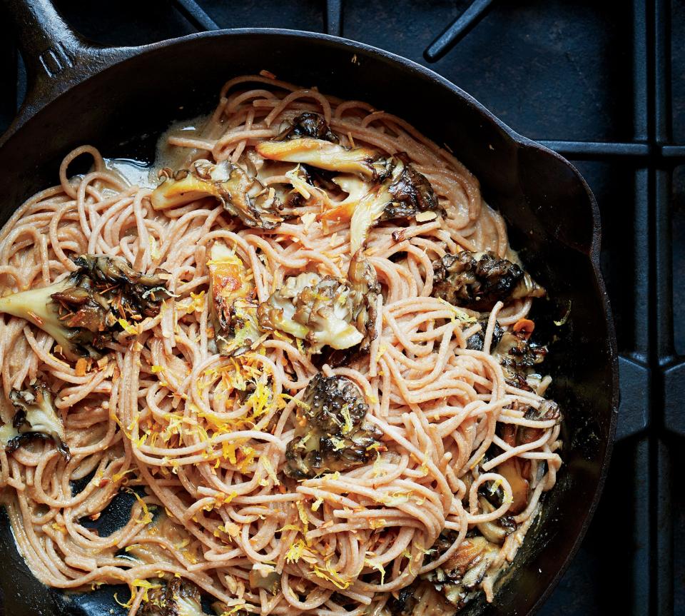 Farro Spaghetti with Mushrooms and Hazelnuts