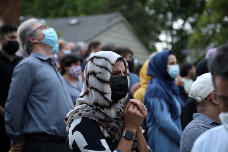 Vigil organised after Canadian Muslim family was killed in hate crime by man driving pickup truck, in London, Ontario