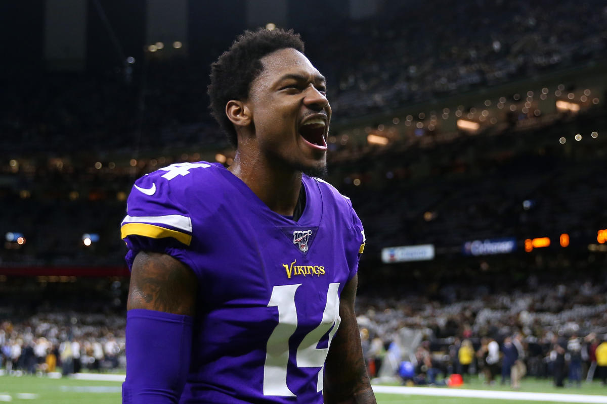 Stefon Diggs Pens Letter to Buffalo and Minnesota