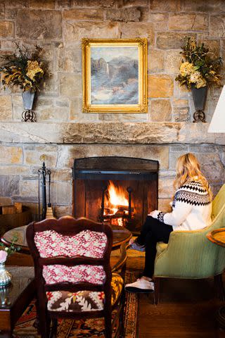 <p>&nbsp;CAMERON REYNOLDS</p> Fireside at the Hummingbird Lounge at Old Edwards Inn and Spa.