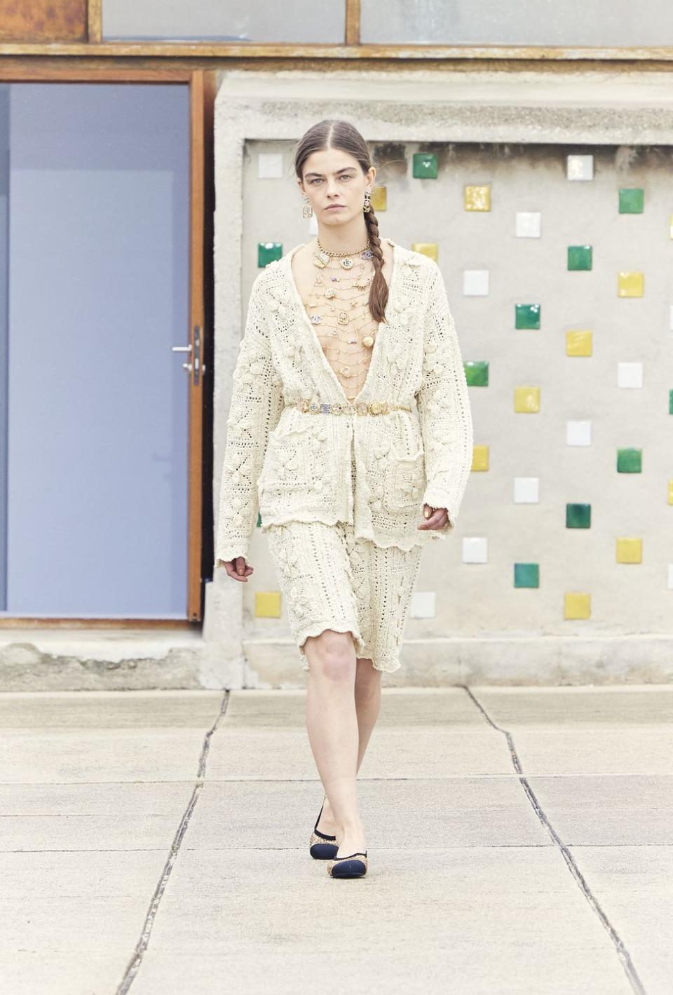 chanel cruise 2024 show