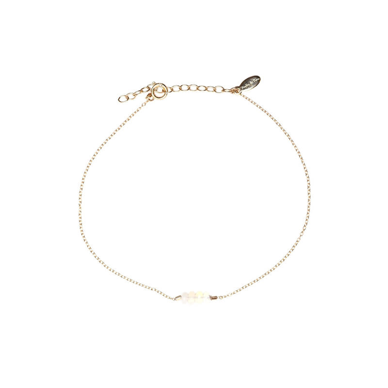 <a rel="nofollow noopener" href="http://rstyle.me/n/cpmizwjduw" target="_blank" data-ylk="slk:Turks and Caicos Anklet, Stella and Bow, $63;elm:context_link;itc:0;sec:content-canvas" class="link ">Turks and Caicos Anklet, Stella and Bow, $63</a>