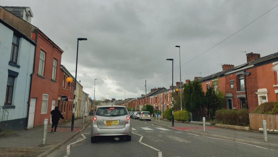 Lancashire Telegraph: Long queues of traffic on Redlam  on Thursday