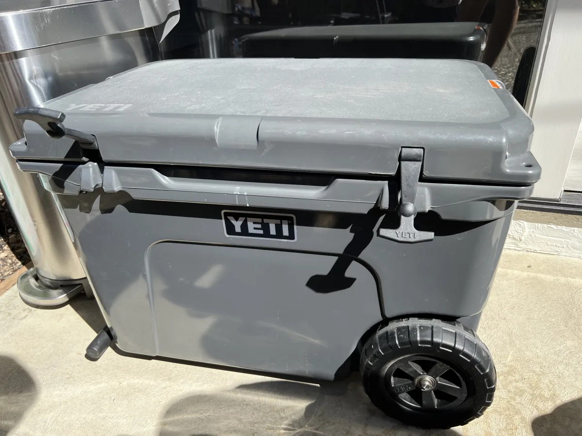 People are scavenging for high-end coolers that are washing up on shores from Se..