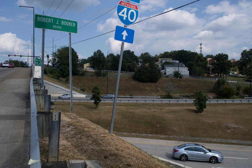 The James White Parkway crosses under the Robert J. Booker Bridge on Summitt Hill, effectively separating neighborhoods to the east from downtown Knoxville.