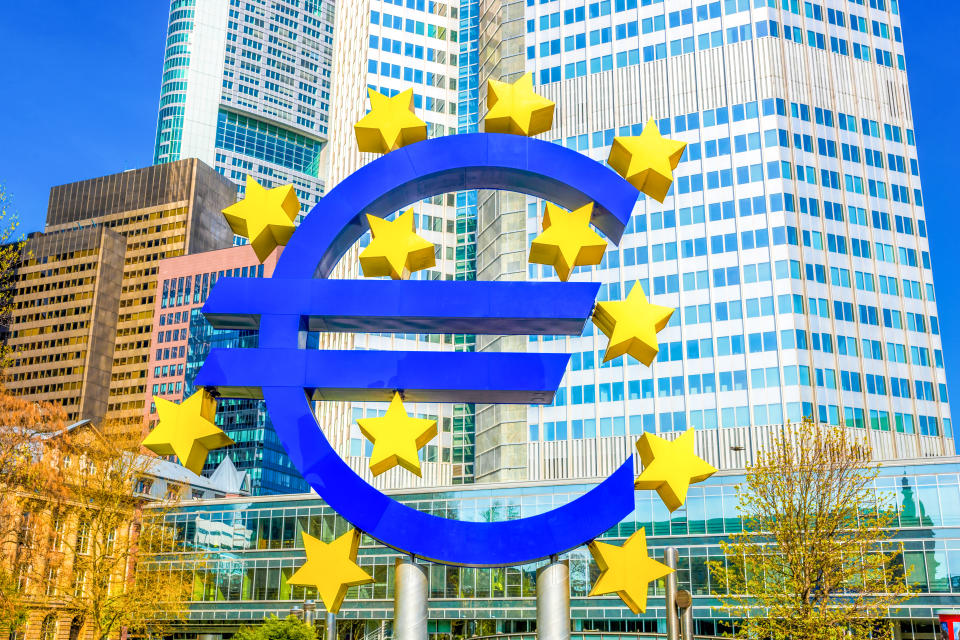 Die Europäische Zentralbank stemmt sich mit weiteren Milliarden gegen die Corona-Krise. (Bild: Getty)