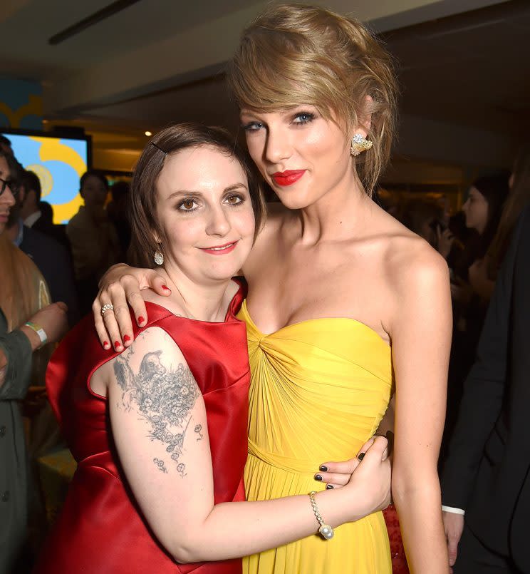 Lena Dunham and Taylor Swift are tight. (Photo: Jeff Kravitz/FilmMagic)