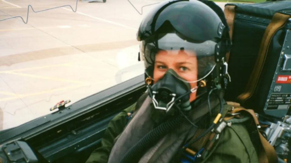Dr Kirstin Ferguson in her time in the Air Force. (Source: Supplied)