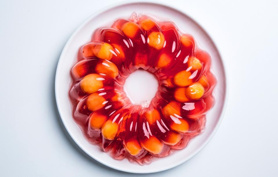 Cantaloupe-Studded Champagne Jelly