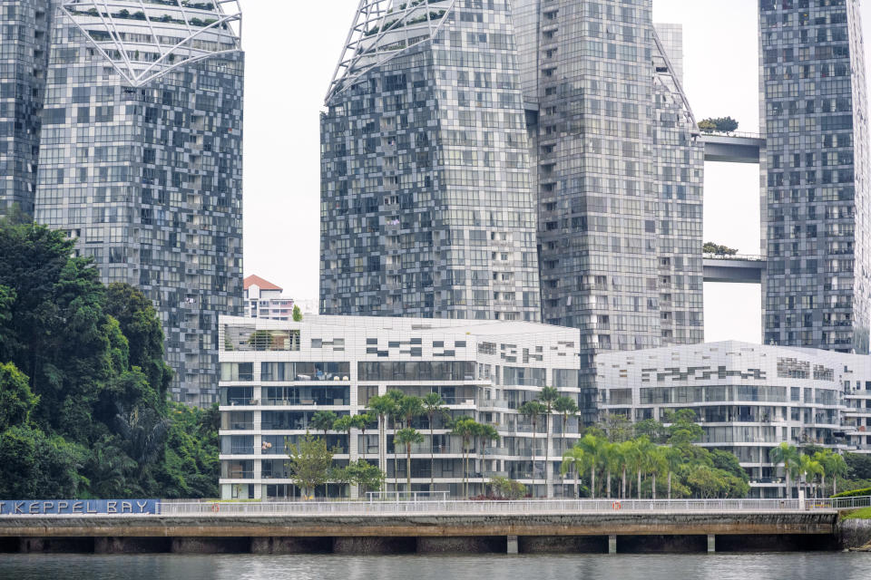 Singapore imposes property curbs to help cool housing market. (PHOTO: Getty Creative)