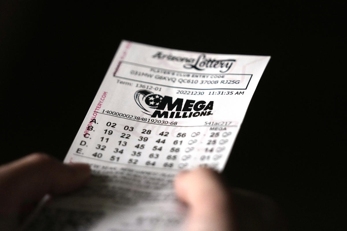 #Mega Millions numbers drawn for estimated $685M jackpot