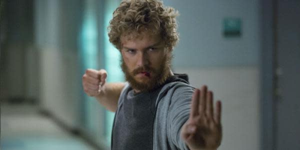 Finn Jones quiere regresar como Iron Fist al UCM para arreglar al personaje 