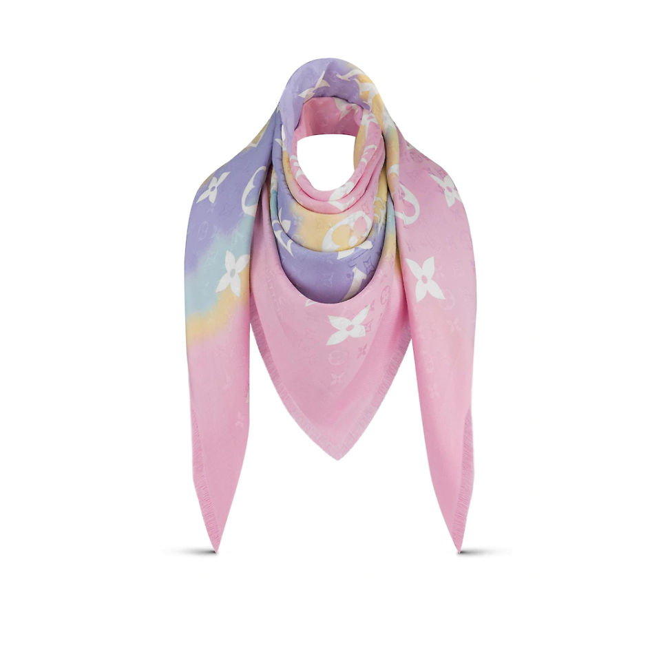 Scarf. (PHOTO: Louis Vuitton)