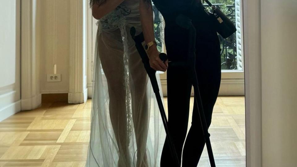 Victoria Beckham shared a selfie with her daughter-in-law on Instagram