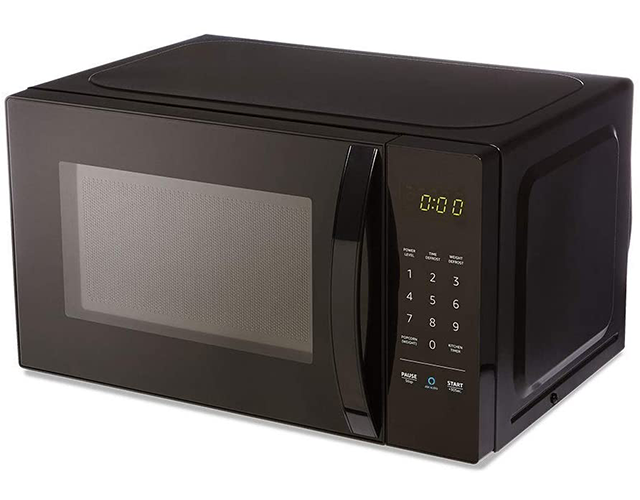 Amazon Basics Best Countertop Microwave Oven on Amazon