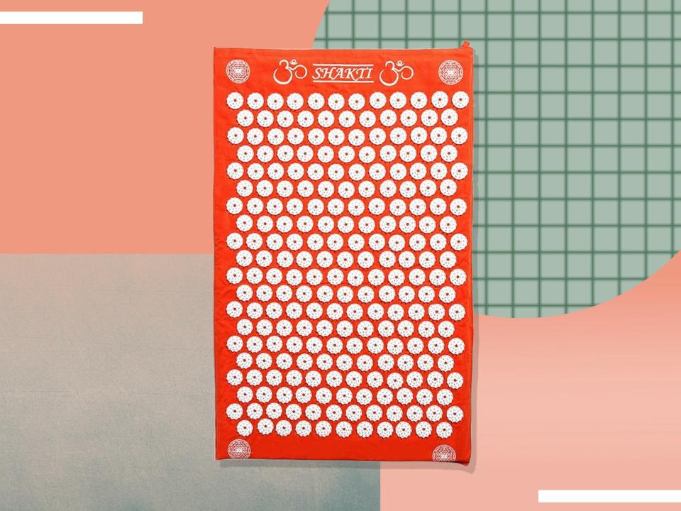 <p>The acupressure mat boasts 6000 spikes, but feels far more satisfying than it sounds</p> (iStock/The Independent)