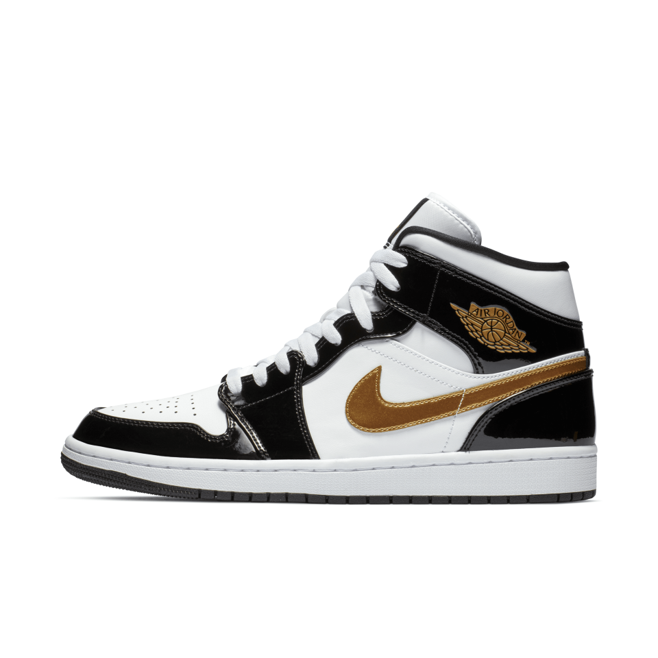 <p><a href="https://go.redirectingat.com?id=74968X1596630&url=https%3A%2F%2Fwww.nike.com%2Ft%2Fair-jordan-1-mid-se-mens-shoes-P7bjRV&sref=https%3A%2F%2F" rel="nofollow noopener" target="_blank" data-ylk="slk:Shop Now;elm:context_link;itc:0;sec:content-canvas" class="link ">Shop Now</a></p><p>Air Jordan 1 Mid SE </p><p>nike.com</p><p>$114.97</p>