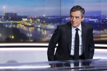 Francois Fillon, former French prime minister, member of The Republicans political party and 2017 presidential candidate of the French centre-right, is seen prior to a prime-time news broadcast in the studios of TF1 in Boulogne-Billancourt, near Paris, France, January 26, 2017. REUTERS/Pierre Constant/Pool