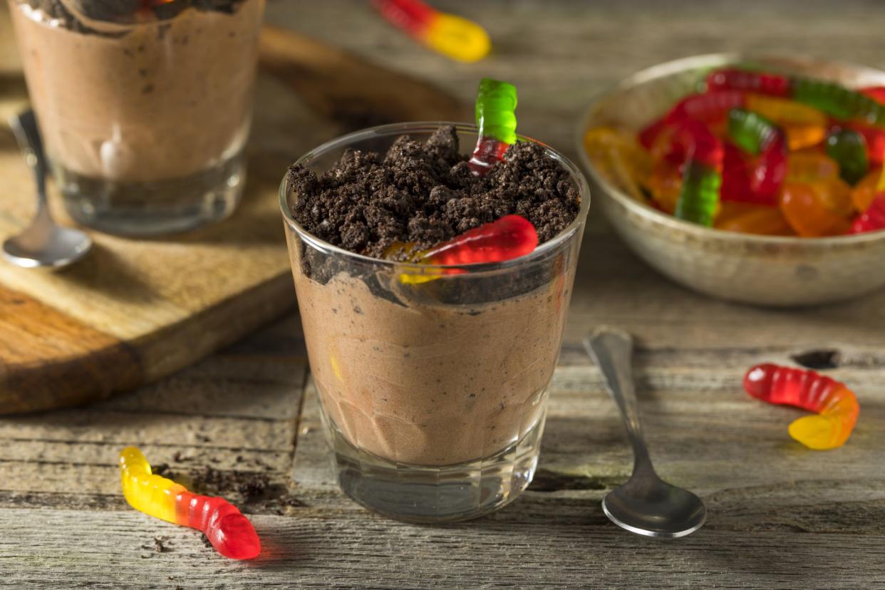 Homemade Chocolate Dirt Pudding with Gummy Worms