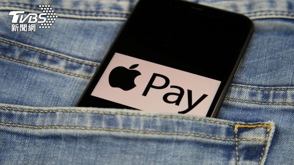 持iPhone手機的民眾去南韓旅遊，終於可以在當地使用蘋果Apple Pay了，Apple Pay21日成功登陸南韓啟用。（圖／shutterstock）