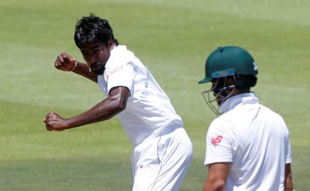 South Africa v Sri Lanka - Second Test cricket match - Newlands Stadium, Cape Town, South Africa - 04/01/2017 - Sri Lanka's Nuwan Pradeep appeals unsuccessfully for the wicket of South Africa's JP Duminy. REUTERS/Mike Hutchings