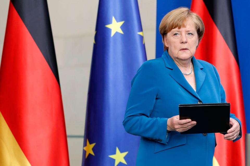 „Mutti Merkel“ sieht Tenenbom als Beispiel für die deutsche Inkonsequenz. (Bild: AP Photo)