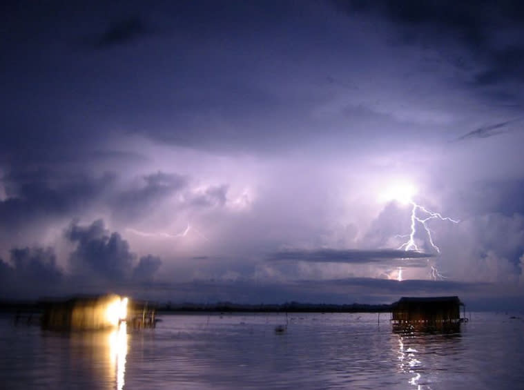 NASA Just Named This Lake Earth's Lightning Capital