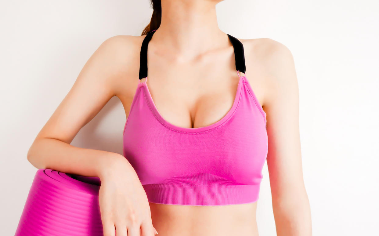 Sports-Bra-On-Larger-Bust-Stock-Photo