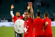 Über die Pläne von Philipp Lahm nach der Meisterfeier: "Der Philipp ist kein Mann für eine Nacht. So viel Zeit hat er nicht." (Bild: 2017 Getty Images/Christof Koepsel)