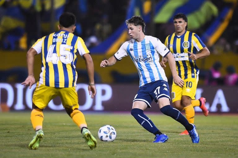 Escena del partido que disputaron Racing Club y Rosario Central por los cuartos de final de la Copa de la Liga