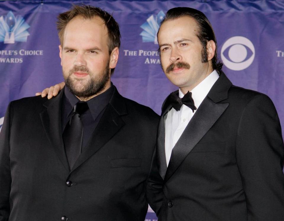 Actors Ethan Suplee, left, and Jason Lee, shown in 2006, were the two central characters in the show, “My Name is Earl.”