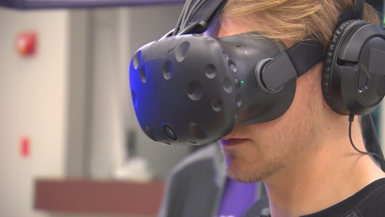 Virtual reality lets teens experience distracted, drunk driving without the consequences