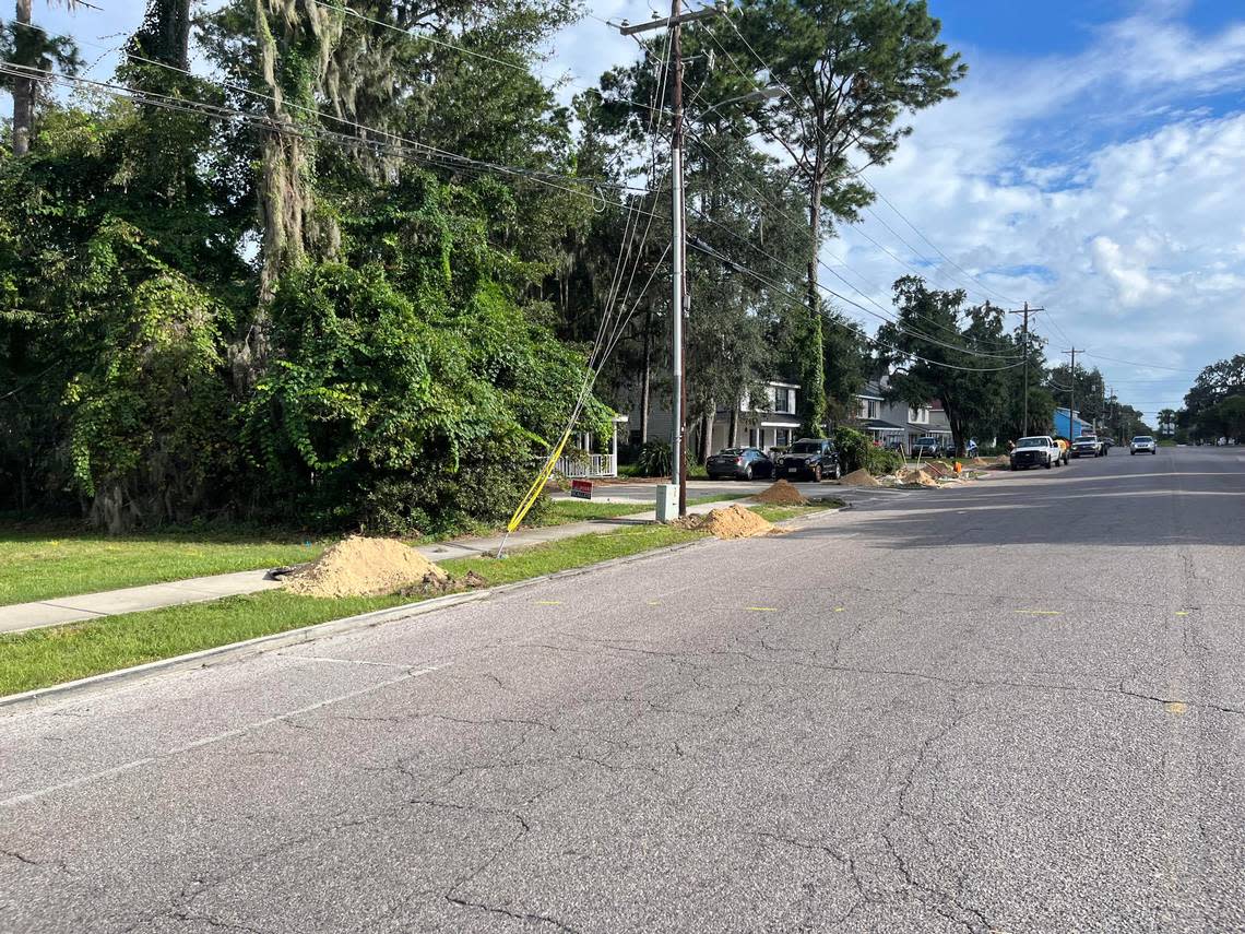 Comcast/Xfinity was installing fiber optic along Paris Avenue before the Town of Port Royal shut the work down.