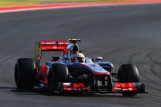 El piloto británico Lewis Hamilton (McLaren) ganó el 18 de noviembre de 2012 el Gran Premio de Estados Unidos de Fórmula Uno en el circuito de Austin. (AFP/GETTY IMAGES | Clive Mason)