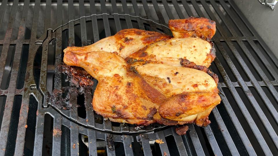 Testing chicken on the Weber Spirit II E-310