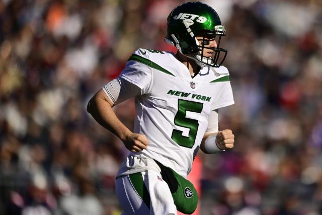 Jets QB Mike White reflects on path leading to first career start - Sports  Illustrated New York Jets News, Analysis and More