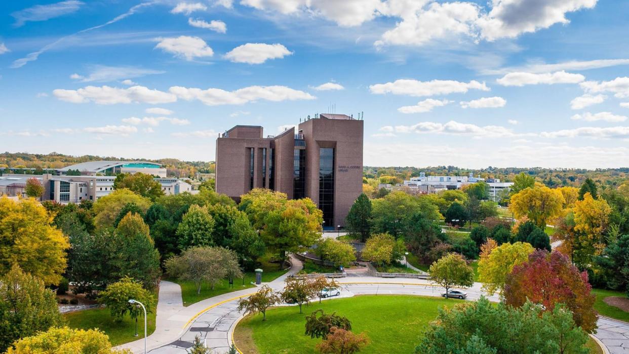 University of Wisconsin-Green Bay.