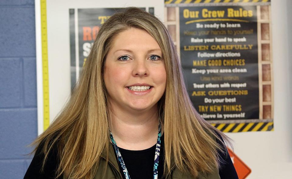 Teacher Brooke Loftis, at Belmont Middle School Monday morning, Jan. 24, 2022.